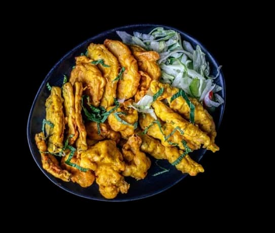 Mixed Pakoras (für 2 Personen)